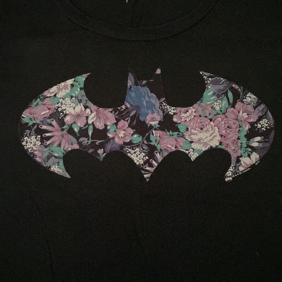 Torrid Batman floral t shirt - Picture 3 of 5
